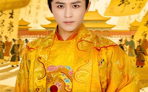 短剧《日月星辰任我攀（60集）》在线短剧免费全集观