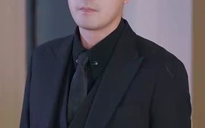 短剧《满级飒姐炸翻财阀家族（95集）》短剧在线看精彩不停歇