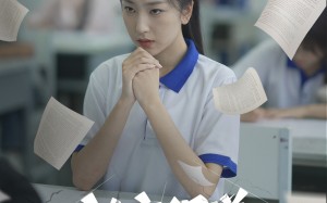 短剧《放弃保送，我成了全民救世主（40集）》短剧无删减免费看全集