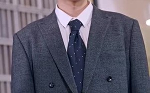 短剧《不装了，姑爷摊牌了（82集）》精彩短剧全集在线赏