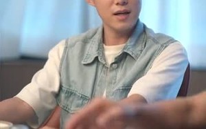 短剧《重生2000青梅校花18岁（86集）》短剧全辑无删减免费看