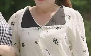 短剧《抛夫弃女我夺冠你哭啥（53集）》短剧免费全集尽情看