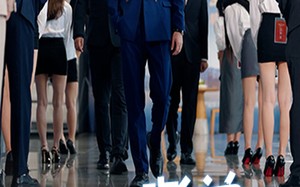 短剧《糟糕老总被我绑定了（63集）》短剧全集高清在线观