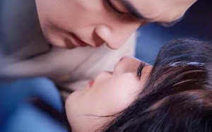 短剧《新版：她死后，薄爷跪在墓前哭成狗（91集）》爆款短剧高清观看