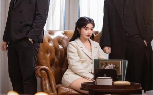 短剧《黑暗微光（66集）》短剧全集在线免费播