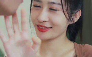 短剧《我和房东的秘密，我的美女室友，这个房客不一般（合集）》爆款短剧在线免费赏