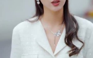 短剧《女总裁还乡又美又飒（80集）》短剧免费全集无广告播放