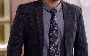 短剧《绝美师尊让我下山找明星老婆（72集）》高清短剧完整版免费赏