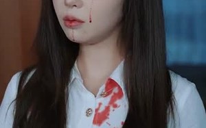 短剧《直播开局一句话气哭校花（83集）》短剧全集免费观赏