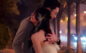 短剧《冷战五年离别时他却悔红了眼（60集）》必看短剧全集免费赏