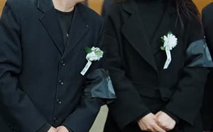 短剧《萬丈深渊终见底（60集）》短剧高清全集免费赏