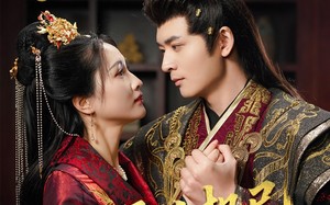 短剧《陛下！无人机已锁定奸臣（61集）》精彩短剧在线畅享