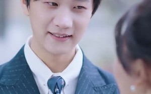 短剧《晚来揽星归（51集）》短剧免费高清全集看