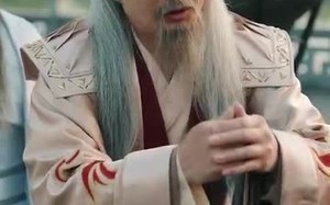 短剧《诞下至尊金龙后我杀疯了（36集）》免费短剧全集高清畅享