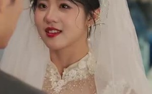 短剧《离婚后，大小姐马甲飒爆全球（82集）》短剧免费畅享完整版