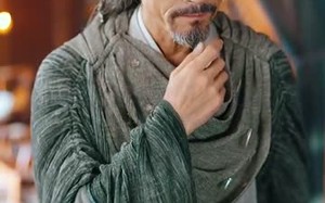 短剧《她修仙的你惹她干嘛&师姐下山全京城追着她宠 (52集)》短剧全集免费在线追剧