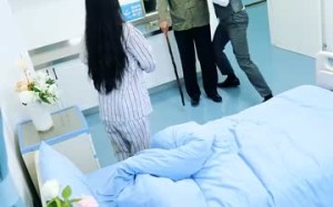 短剧《盛夫人每天都在装乖巧（99集）》短剧全集免费在线畅看