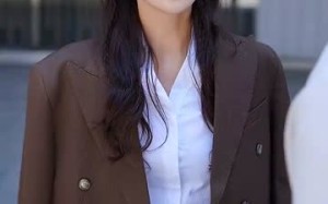 短剧《女扮男装后我掰弯了闪婚总裁（80集）》短剧全集免费高清观看