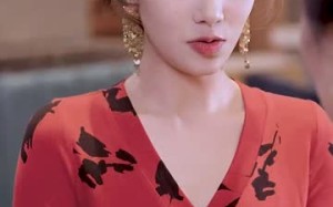 短剧《隐藏千金见招拆招（85集）》短剧完整版免费畅享