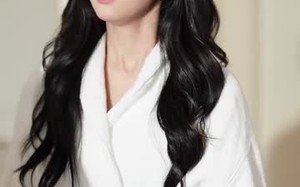 短剧《她比星辰更闪耀（79集）》免费短剧资源在线览