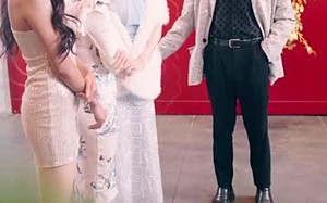 短剧《离婚后我被美女跪地求婚（离婚从被求婚开始）》精彩短剧在线随心播