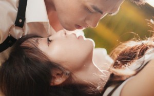 短剧《咬清梨（53集）》短剧完整版免费在线赏