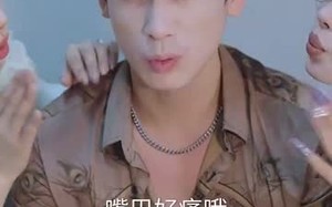 短剧《她跪碎月光求我回头 (63集)》短剧完整版免费畅享