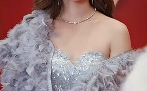 短剧《绝品神豪（100集）》高清短剧在线流畅播放