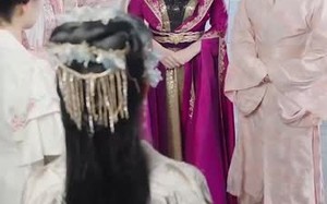 短剧《穿奢侈品的皇后（76集）》高清短剧在线完整播放