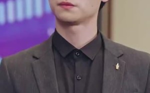 短剧《被裁员后我反手把公司收购了（63集）》短剧全集免费高清播