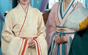 短剧《满朝文武吃大瓜公主崽崽被团宠（80集）》短剧完整版免费畅享