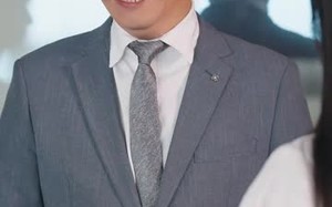 短剧《闪婚后，发现萌娃奶爸是大佬（70集）》短剧免费全集任意看