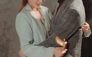 短剧《重生归来丑妻杀回顶流（100集）》短剧全集免费畅享观看