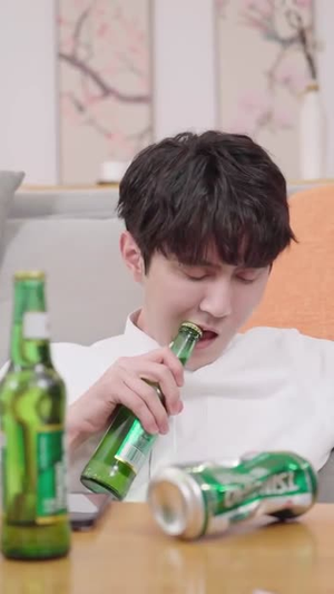 医心不渝此长生(30集) 医心不渝此长生(30集)网络小短剧