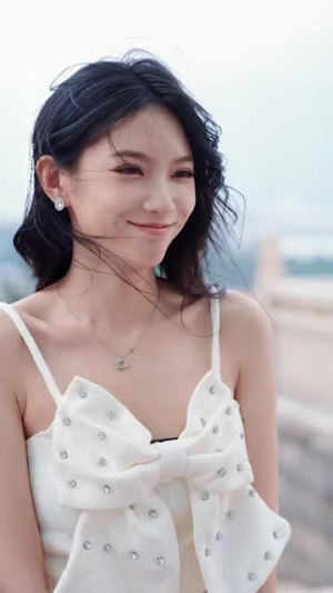 脱离渣男后团宠千金在线掉马$离婚后被五个大佬弟弟宠上天(81集) 脱离渣男后团宠千金在线掉马$离婚后被五个大佬弟弟宠上天(81集)正能量短剧分享