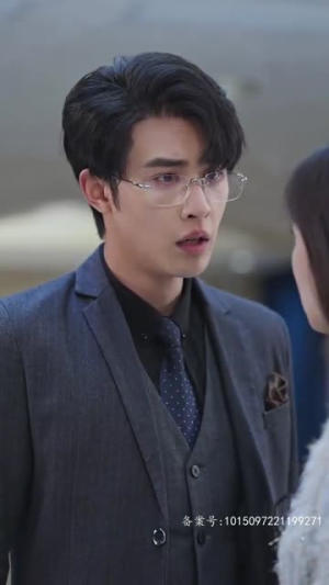 整个娱乐圈都在等我们离婚(76集) 整个娱乐圈都在等我们离婚(76集)排行榜前十短剧