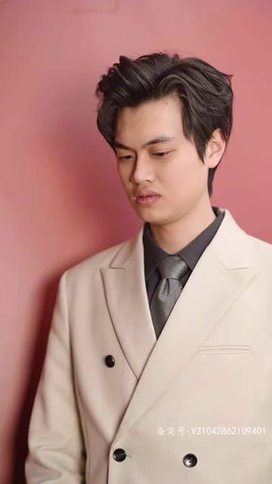 玫瑰藏在浅风里(86集) 玫瑰藏在浅风里(86集)分享好看短剧