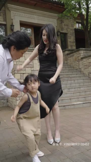 双宝来袭,总裁爹地追妻忙(100集) 双宝来袭,总裁爹地追妻忙(100集)全部免费看全集