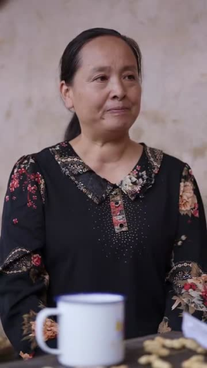 重生后我让全家跪地求饶(33集) 重生后我让全家跪地求饶(33集)精彩短剧后续