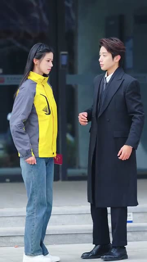 软萌夫人太难哄(99集) 软萌夫人太难哄(99集)今日最火短剧