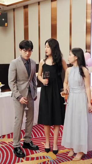 跛脚老爸是首富(31集) 跛脚老爸是首富(31集)排行榜前十短剧