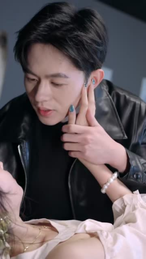 穿成反派，我要干翻镇北王（41集）精彩的短剧