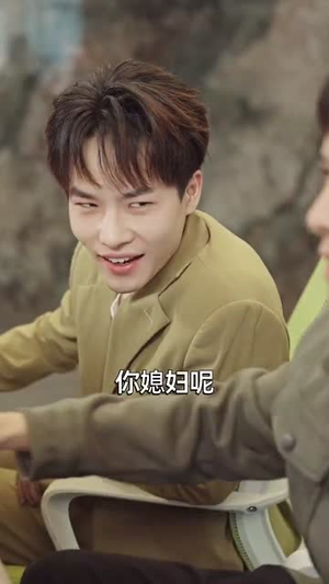 女秘书的邀请(30集) 女秘书的邀请(30集)短剧