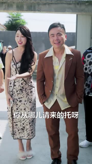 脱掉外卖服后势利女友哭着求原谅(64集) 脱掉外卖服后势利女友哭着求原谅(64集)免费短剧全集看