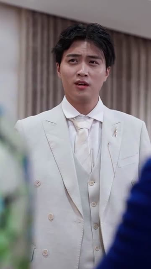 突降老爹是大佬(85集) 突降老爹是大佬(85集)小短剧抢先看