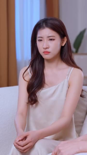 七夕夜我被霸总强制闪婚(77集) 七夕夜我被霸总强制闪婚(77集)短剧太精彩