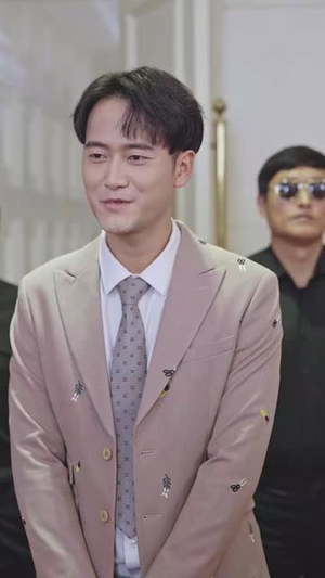 新版:擎天(82集) 新版:擎天(82集)精彩短剧看不停