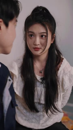 假扮货车司机我遇上了此生挚爱(20集) 假扮货车司机我遇上了此生挚爱(20集)超火短剧抢先看