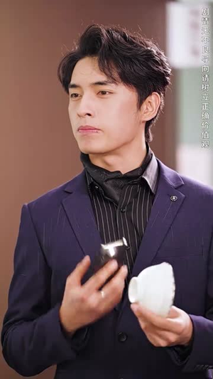 无敌从欠钱开始(101集) 无敌从欠钱开始(101集)古装短剧热播