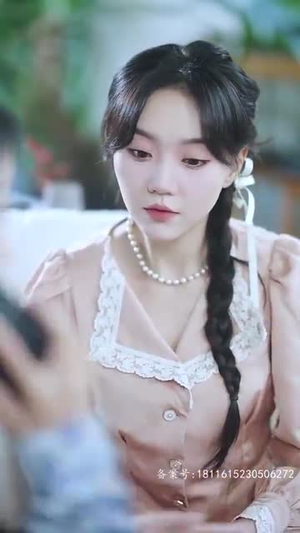 逃婚后被豪门大佬捡回家(84集) 逃婚后被豪门大佬捡回家(84集)好看上头的短剧